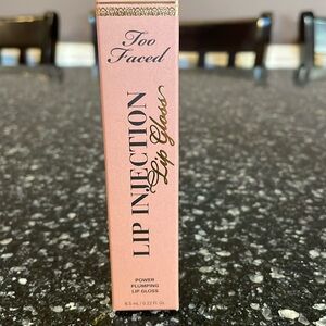 Too Faced Lip Injection Lip Gloss